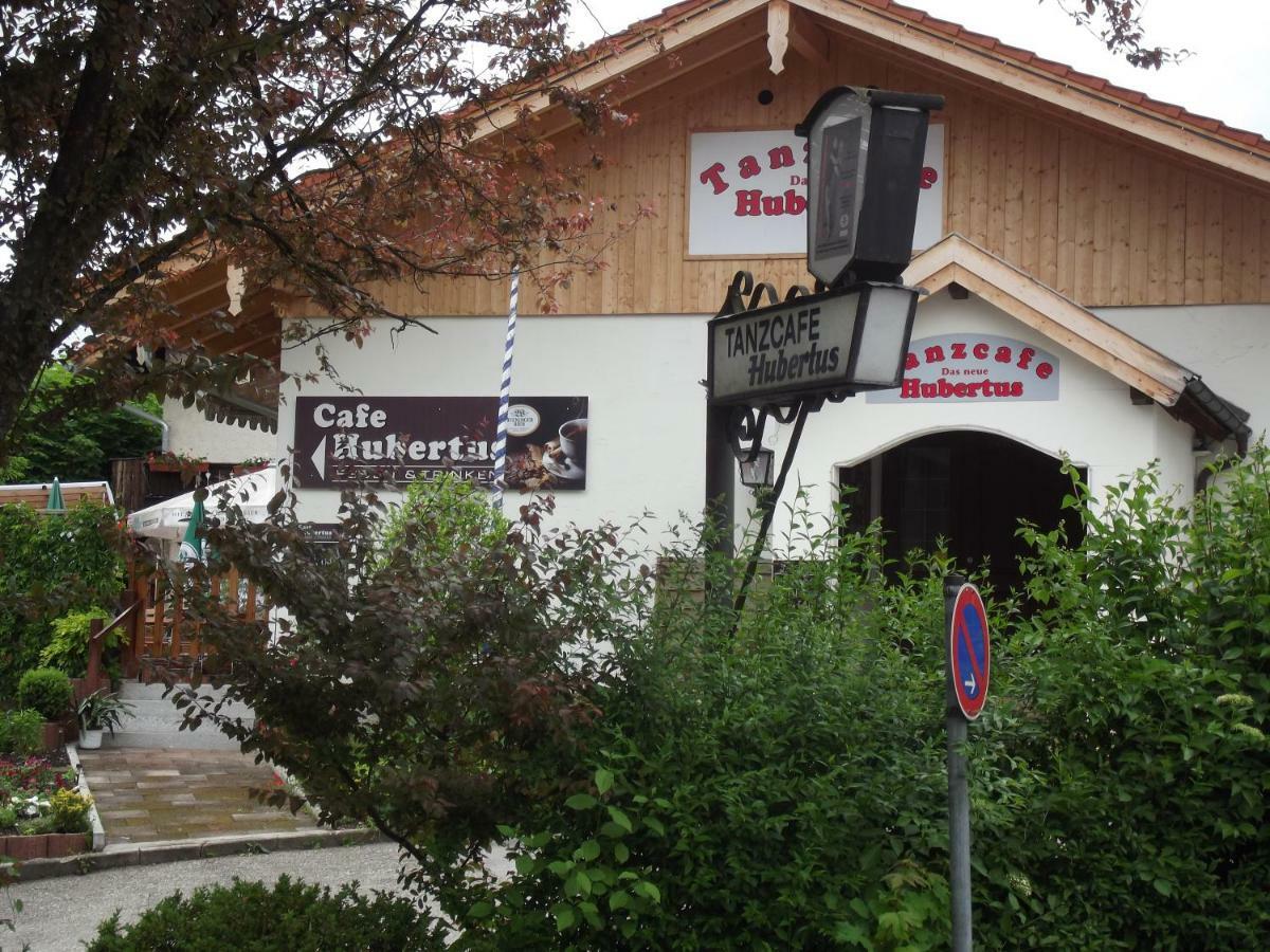 Gaestehaus Hubertus Bad Aibling Eksteriør billede