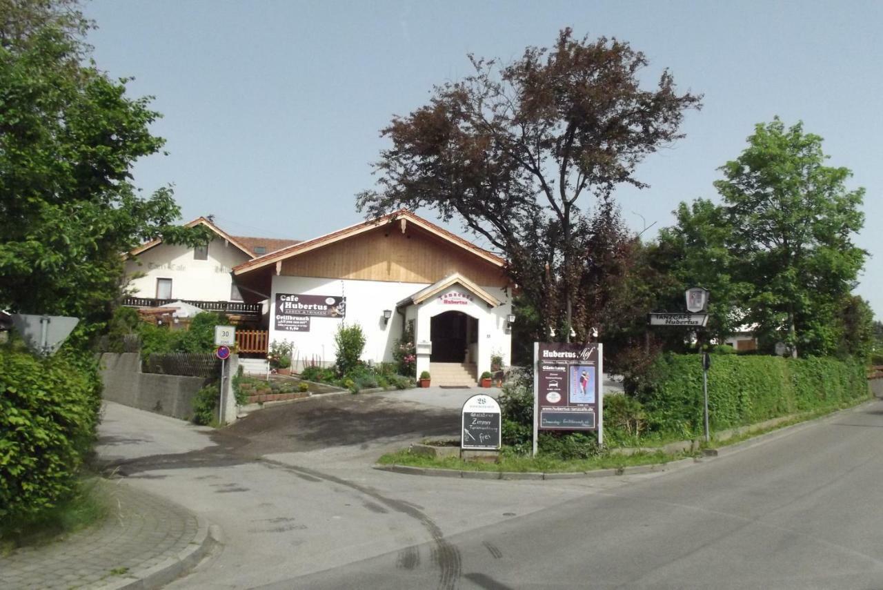 Gaestehaus Hubertus Bad Aibling Eksteriør billede