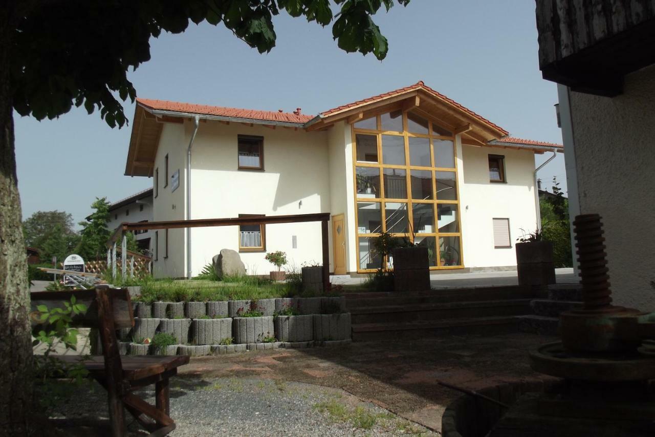Gaestehaus Hubertus Bad Aibling Eksteriør billede